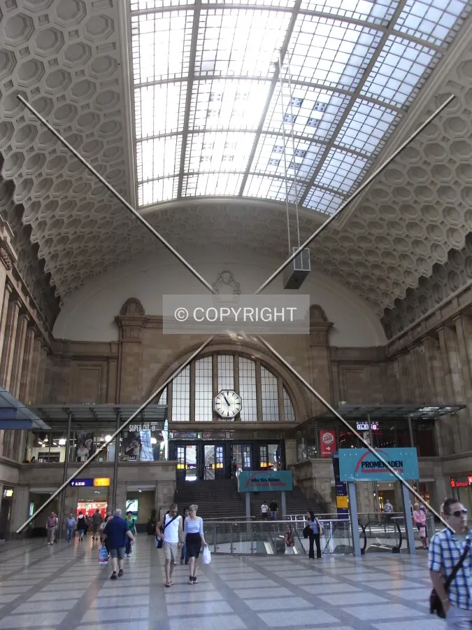 Hall of Leipzig train station