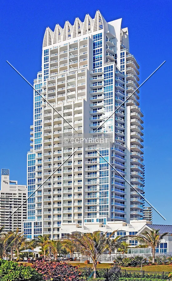 Continuum on South Beach, North Tower