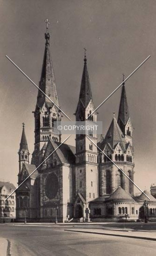 View of the Kaiser Wilhelm Memorial Church from 1939
