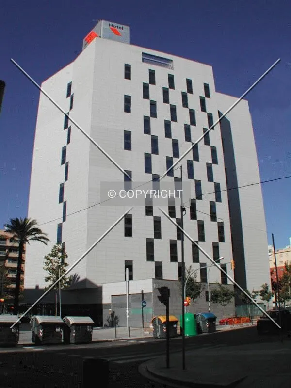 General view of the back facade