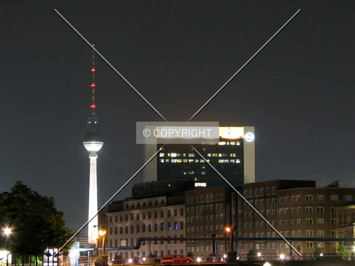 Night shot from Spree on Wilhemlstrasse