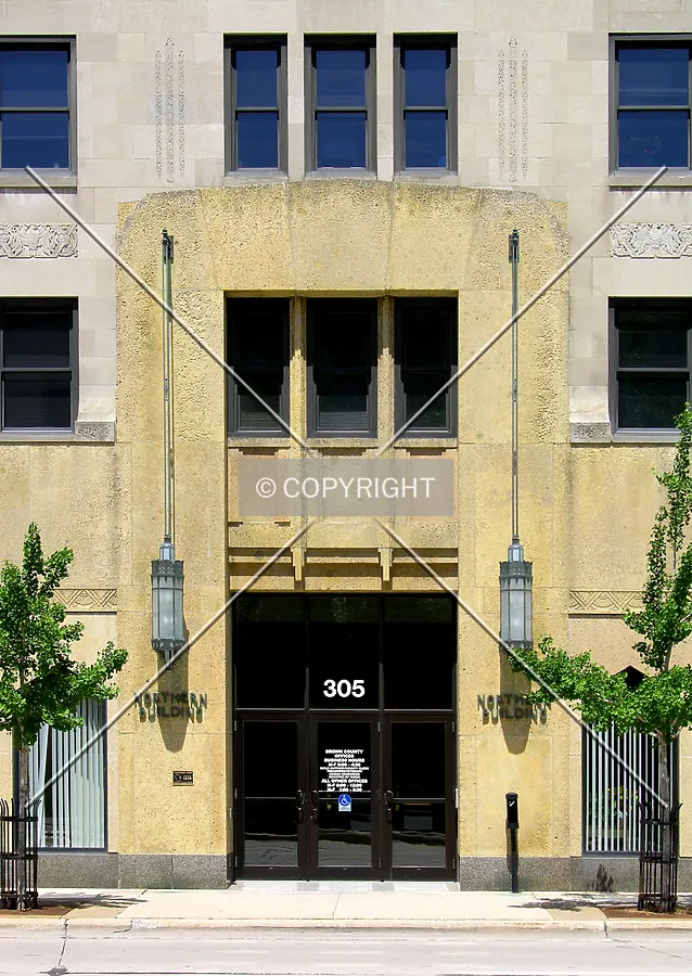 Entrance off East Walnut Street