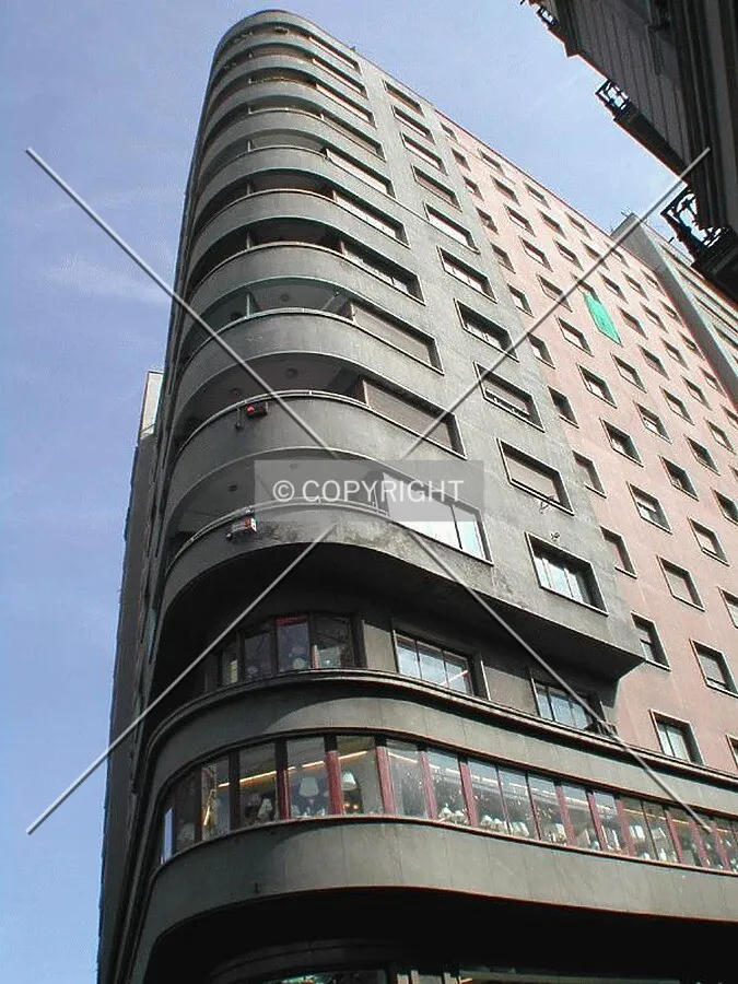 View of the building from the ground