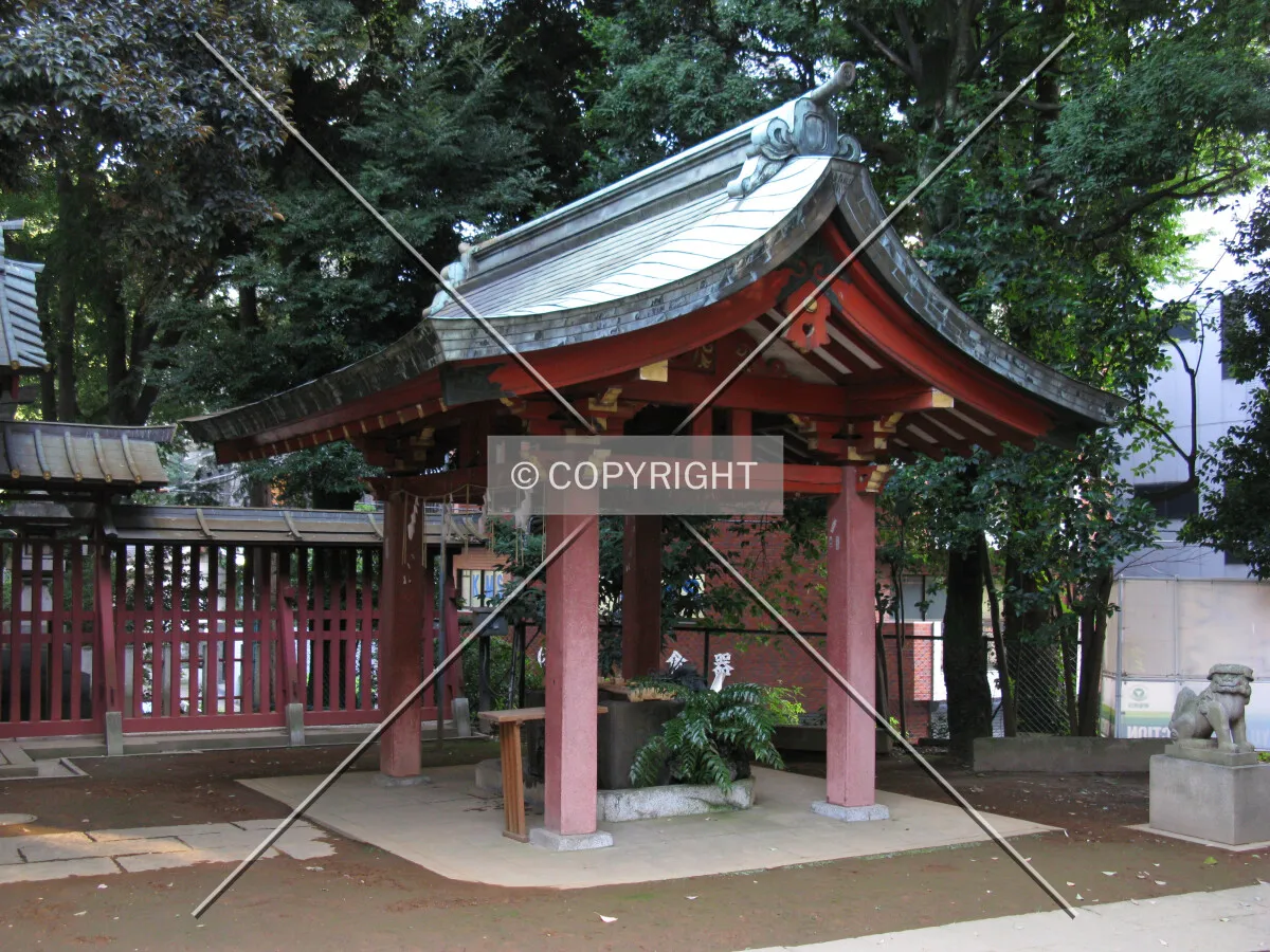 Temizuya font near the southeast gate