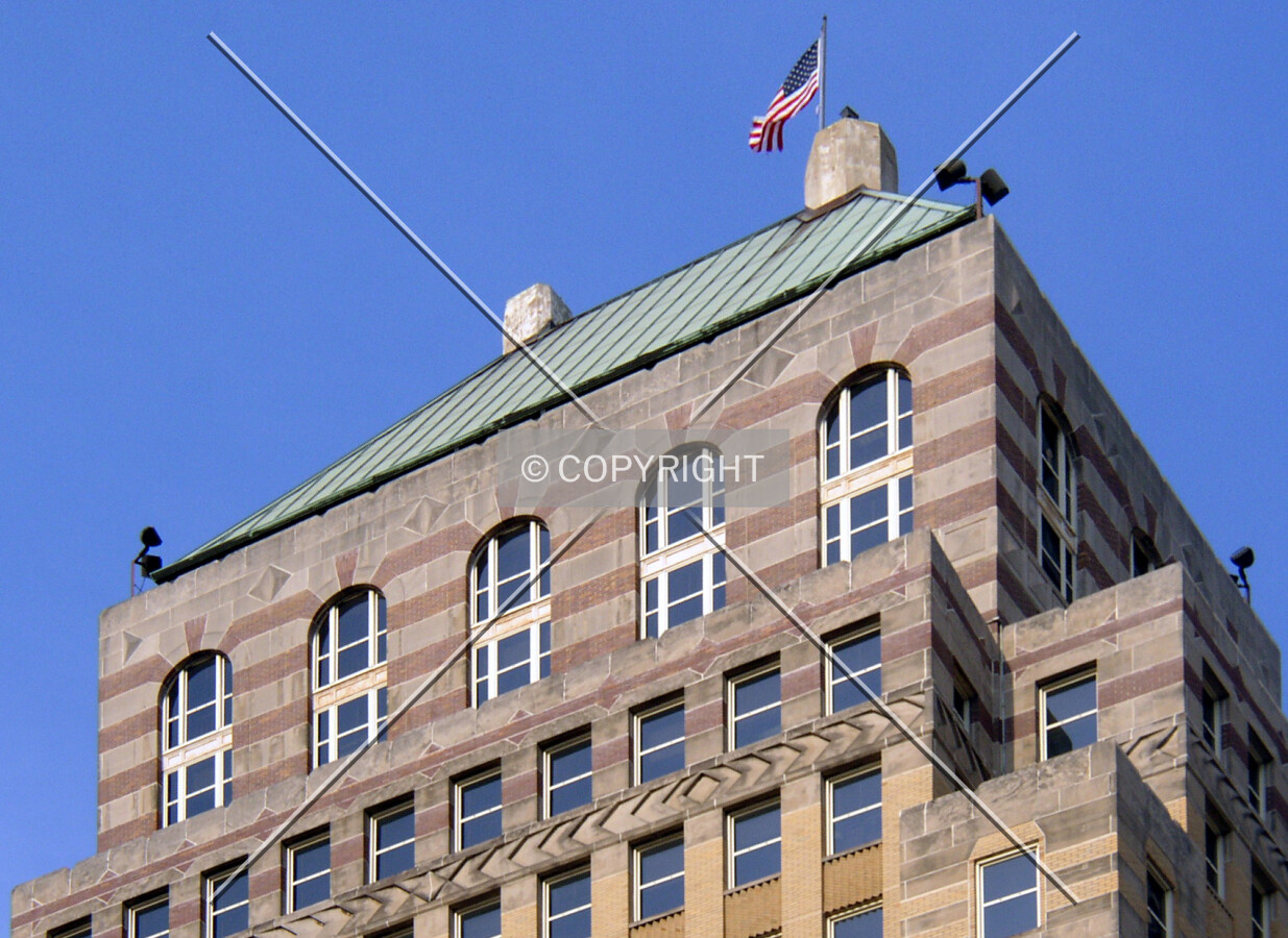 Detail of the upper floors on the western side