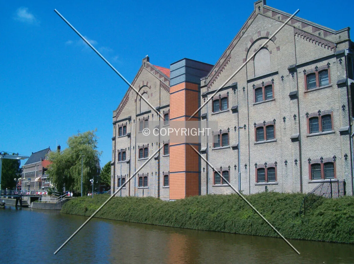 Old prison seen from Zuidergrachtswal