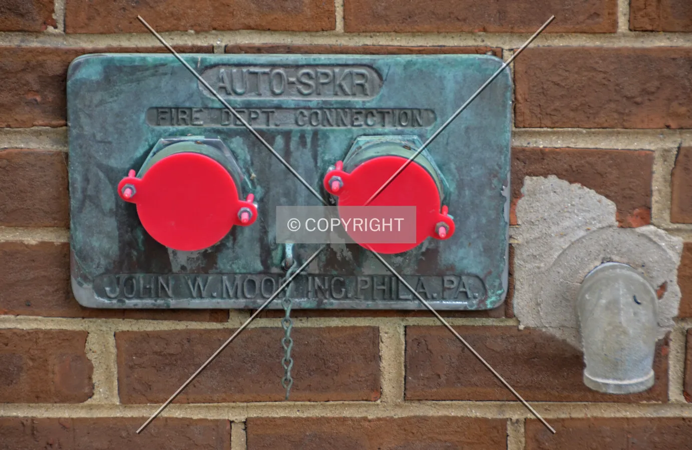 Standpipe connection along Clark Street