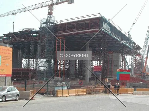 Closer view of the building on March 25, 2003
