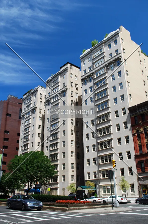 View eastward along Park Avenue