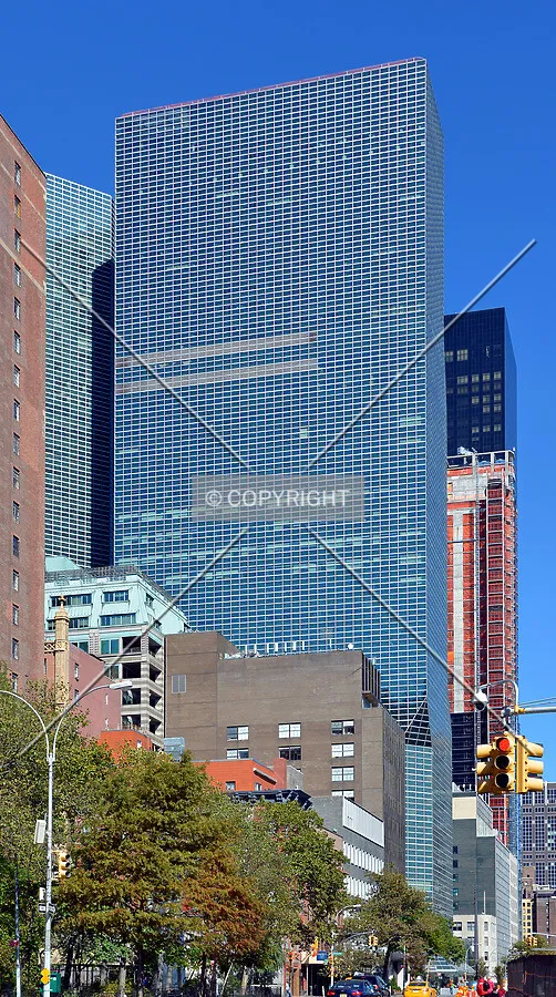 View from the south at 42nd Street and 1st Avenue