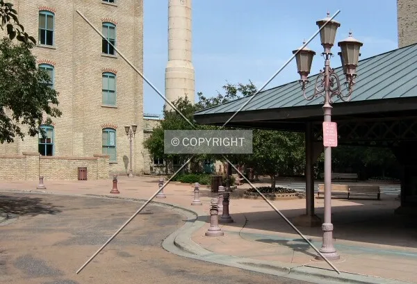 Main entrance drive