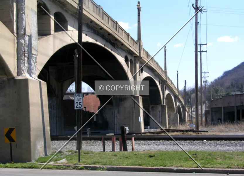 Photo 472-189-273