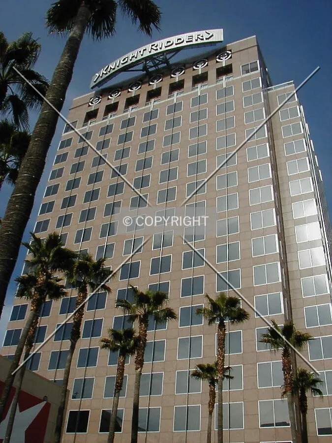 Fairmont Plaza