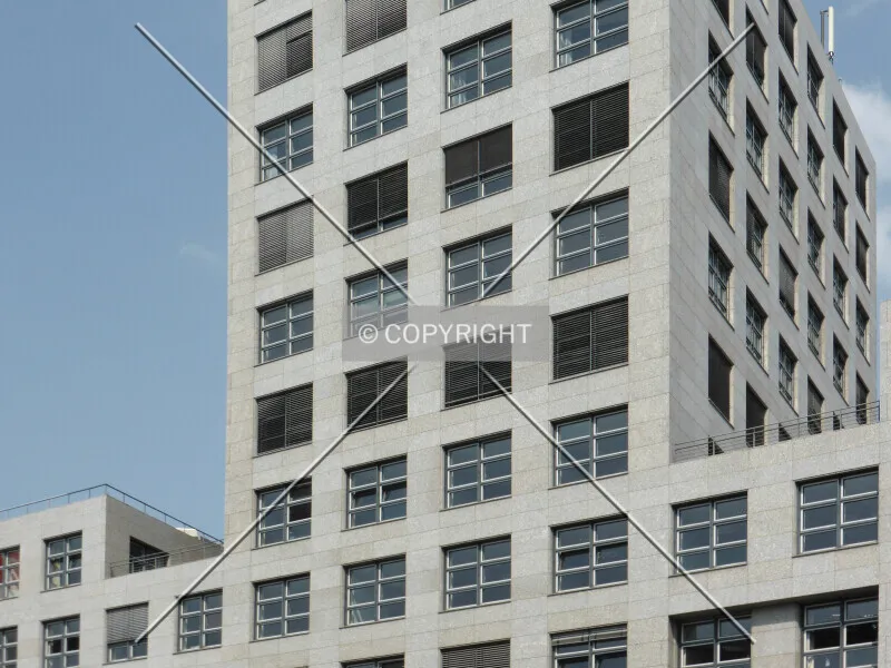 Photo 472-939-440