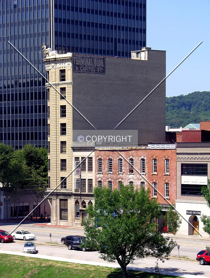 Looking north from the South Side Bridge