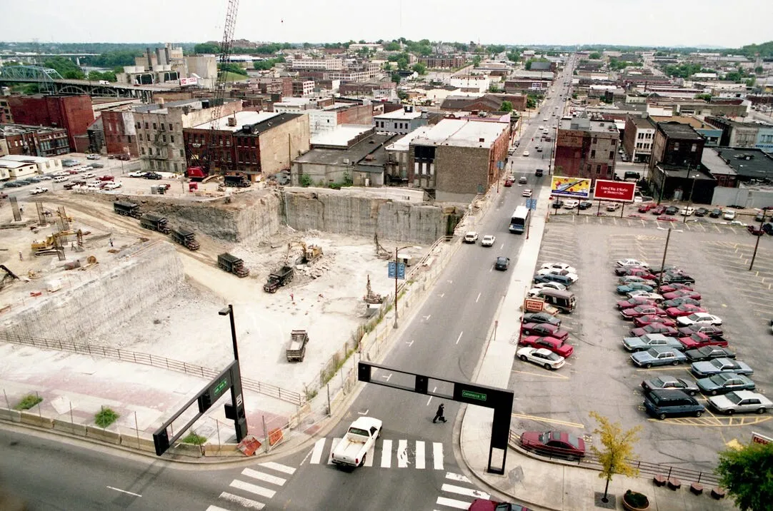 Construction view; August 4, 1992