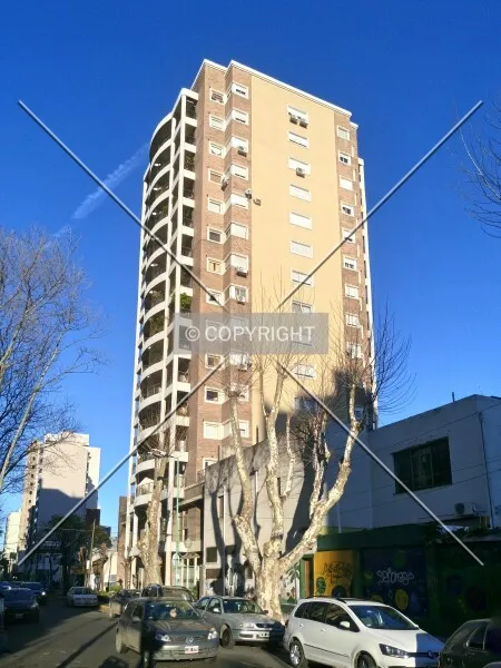 Photo 476-835-381