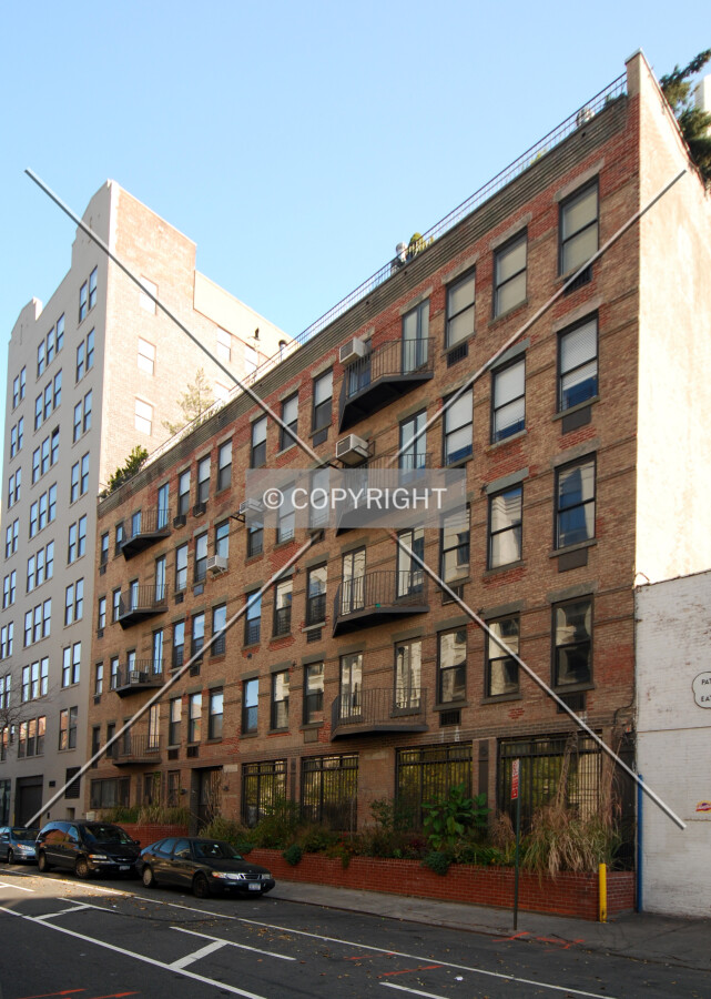 Viewed along Washington Street