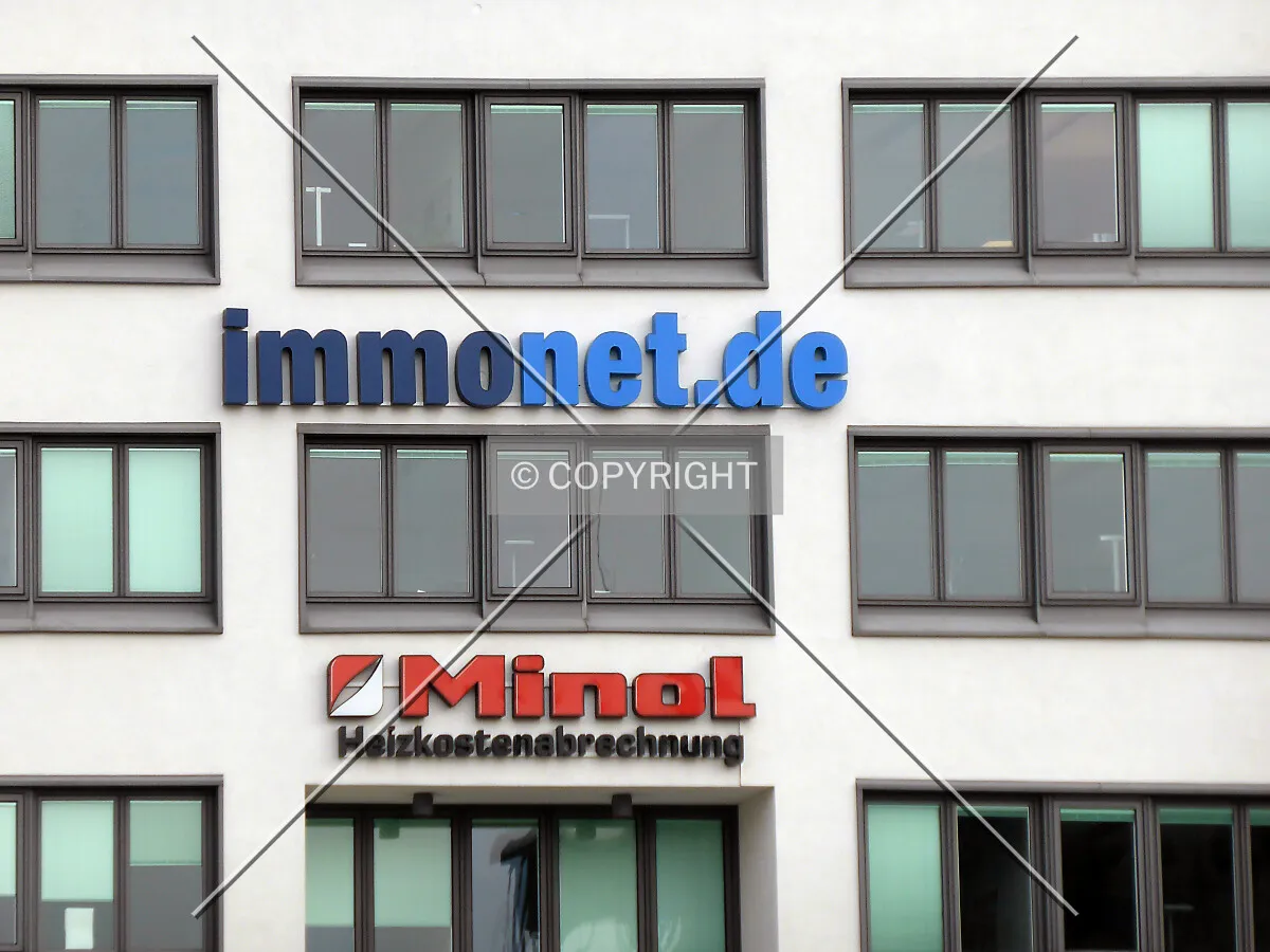 Immonet logo at the facade