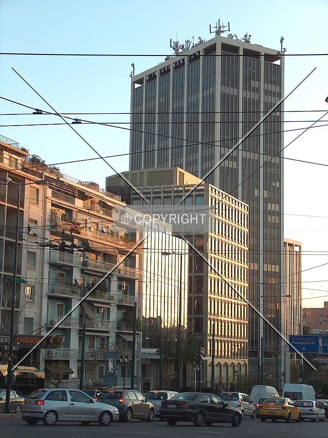 Evening view from Alexandras Avenue