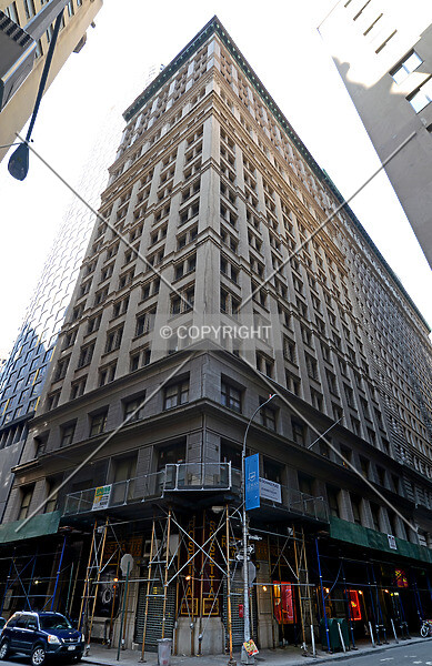 Photo 481-192-679