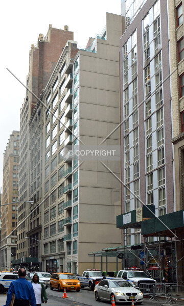 Photo 481-542-735