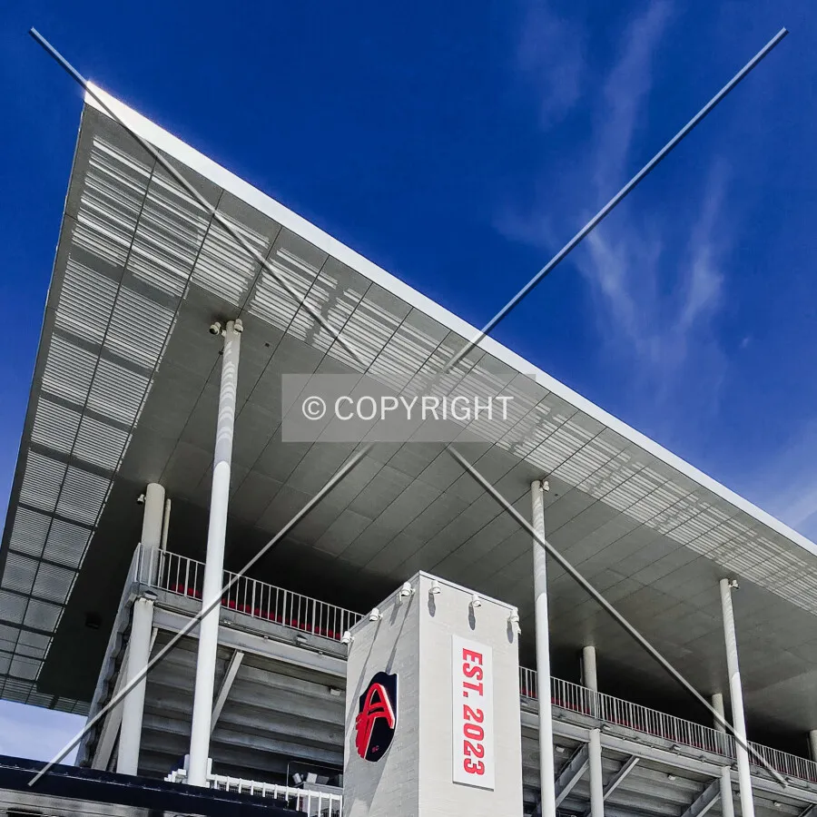 Southeast corner, Saturday, May 17, 2025