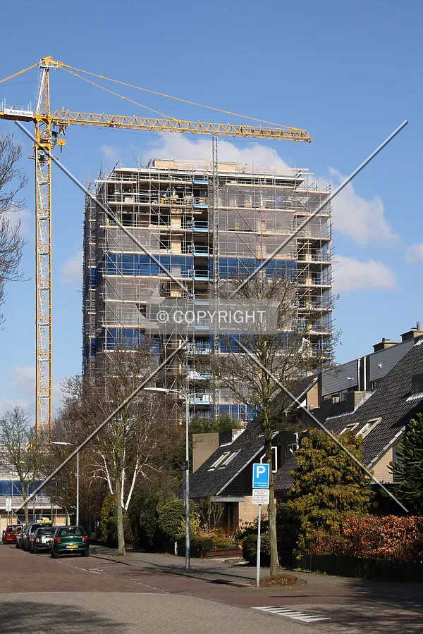 View from Bertha Von Suttnerstraat