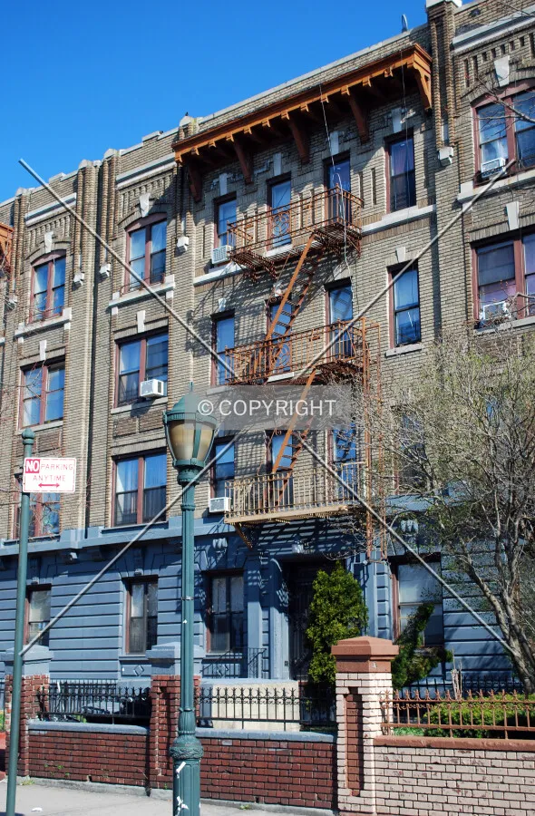 View along Eastern Parkway