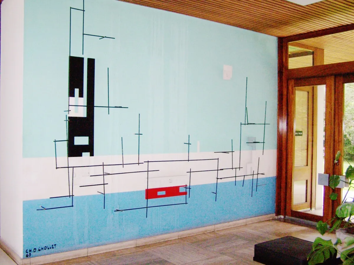 Lobby of the southern entrance