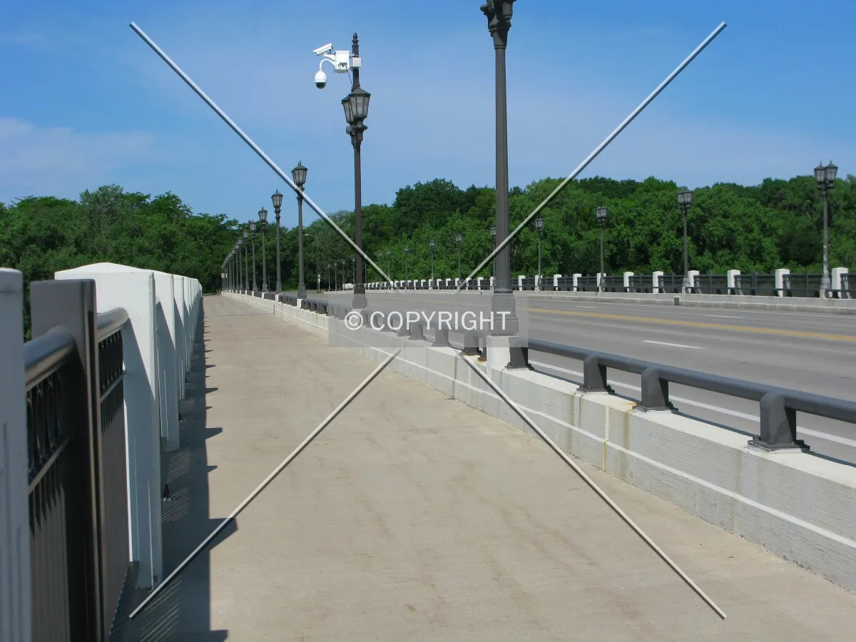 View toward Minneapolis from the middle of the bridge