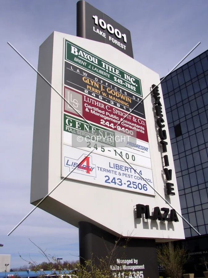 Main signage on the corner of Lake Forest and Read Boulevards