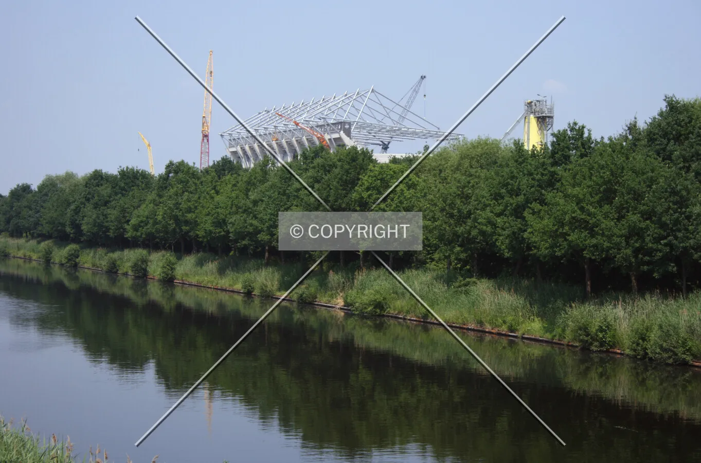 New roof section as seen from Lonnekerbrug