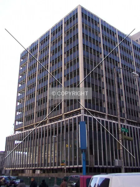 Photo 484-143-825