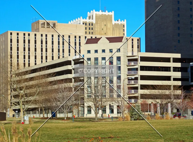 Photo 484-184-821