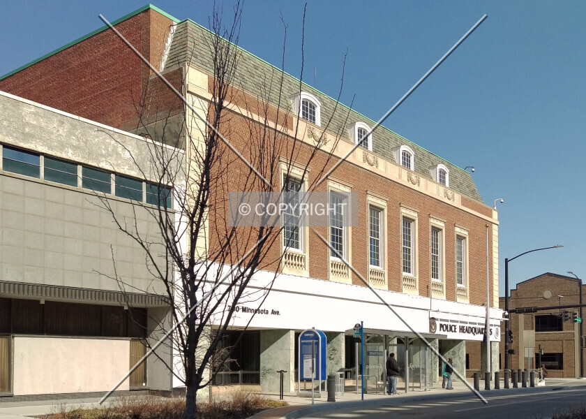Photo 484-827-266