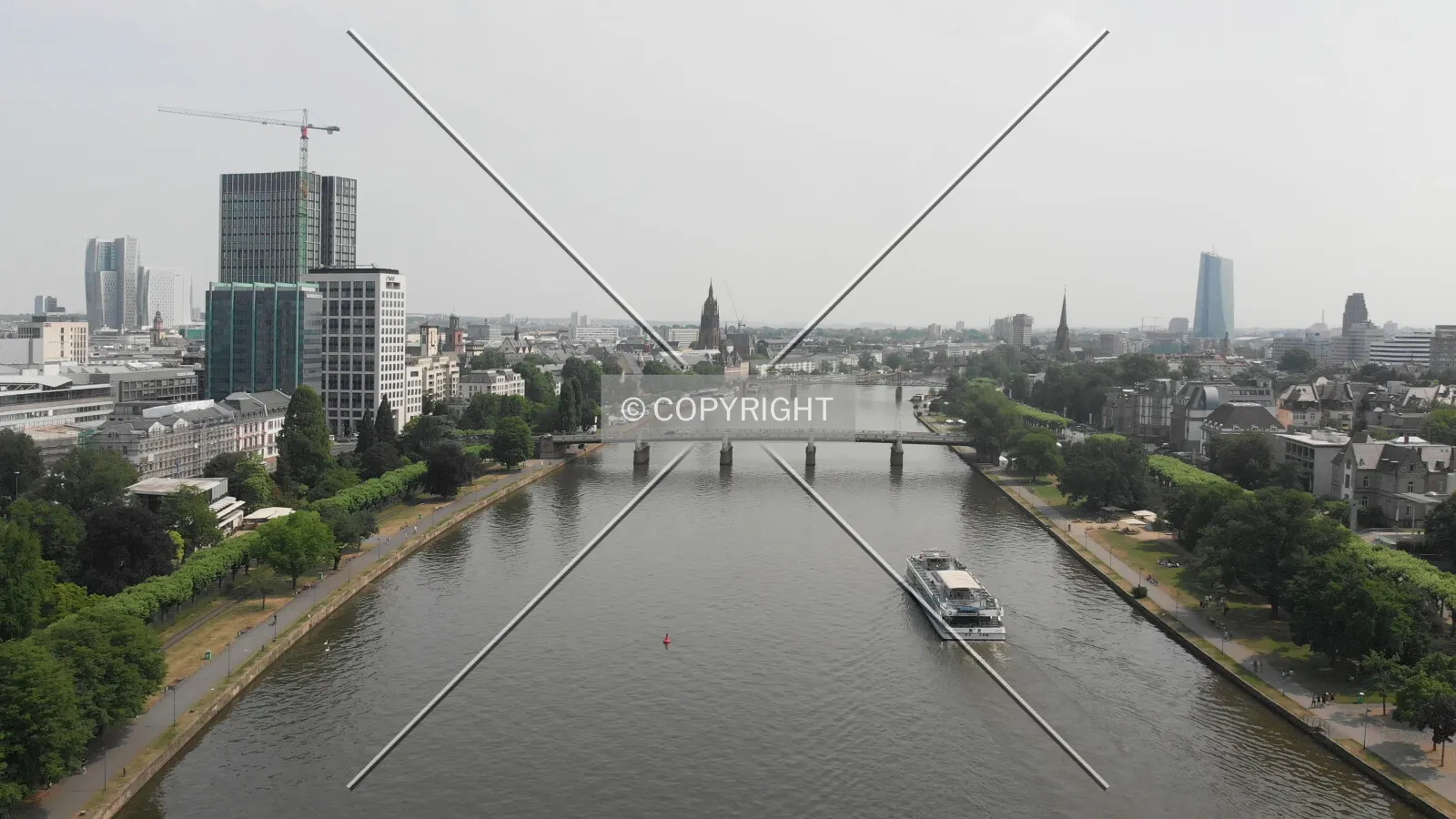 Over the Main river - looking to the east