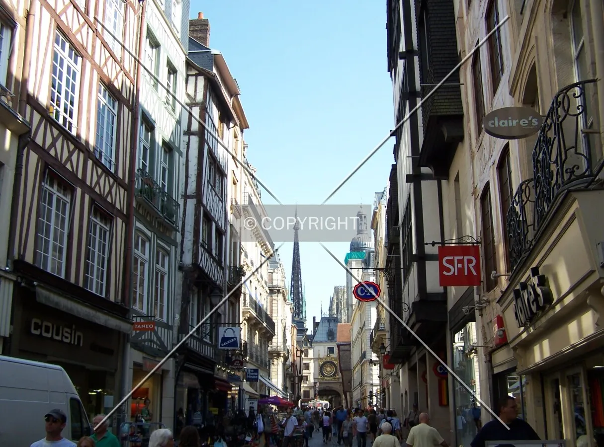 Rue principale du centre historique