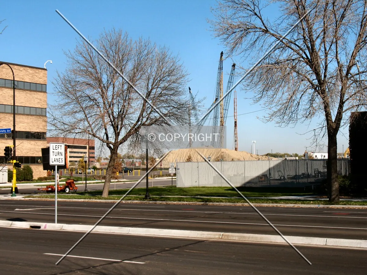 View to the north across University Avenue SE