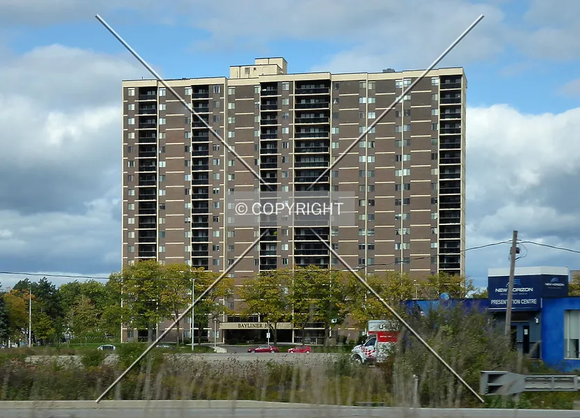 Photo 490-325-384