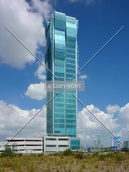 Photo 491-242-620