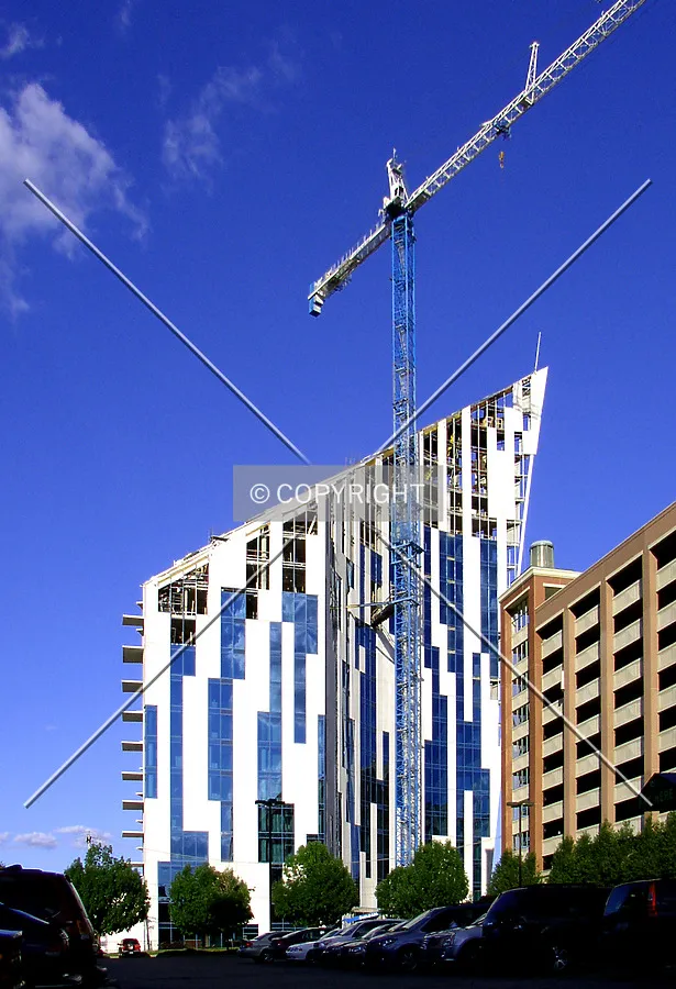 From Rivercenter Boulevard to the west