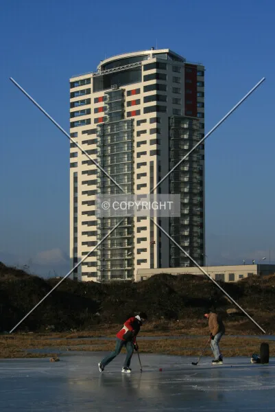 Photo 492-026-809