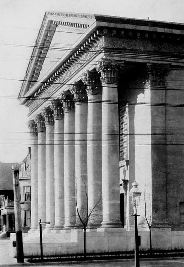 Photo 492-218-446