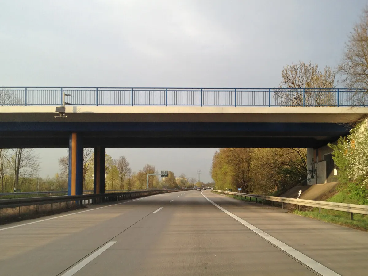 Photo 492-417-743