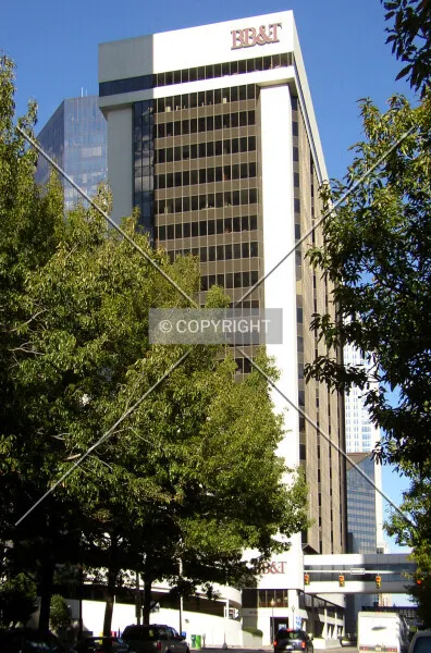 Photo 492-613-548