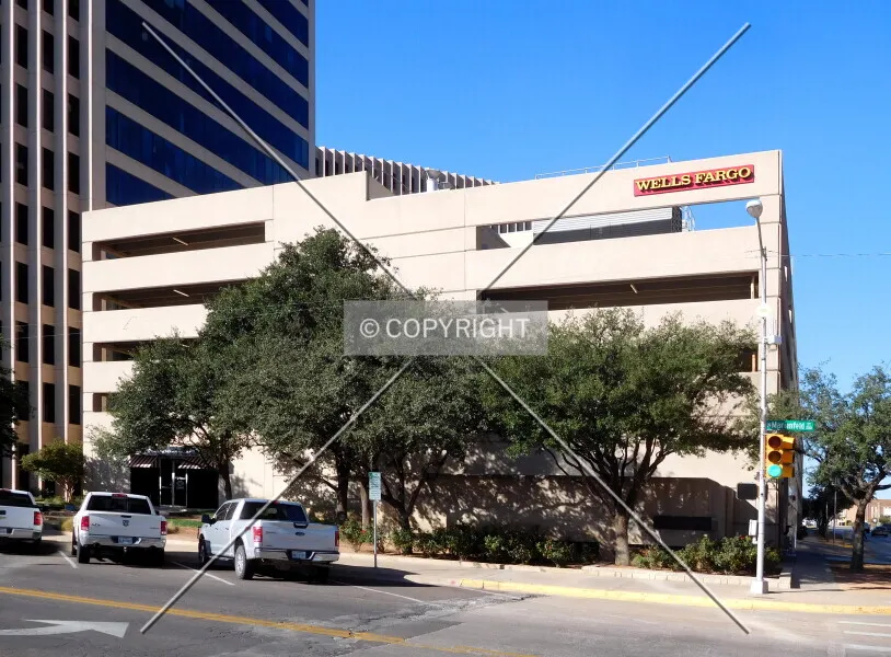 Photo 492-882-891