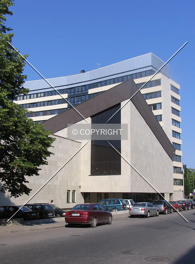 Rear view from Lauteri Street