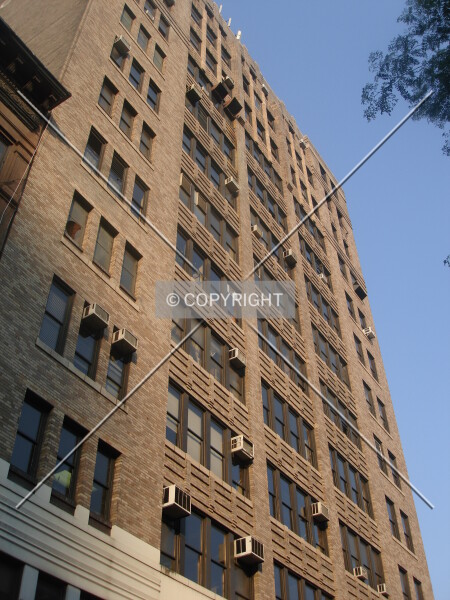 Photo 493-468-080