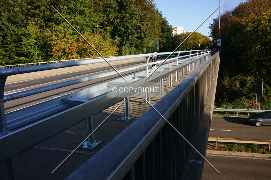Photo 494-628-657